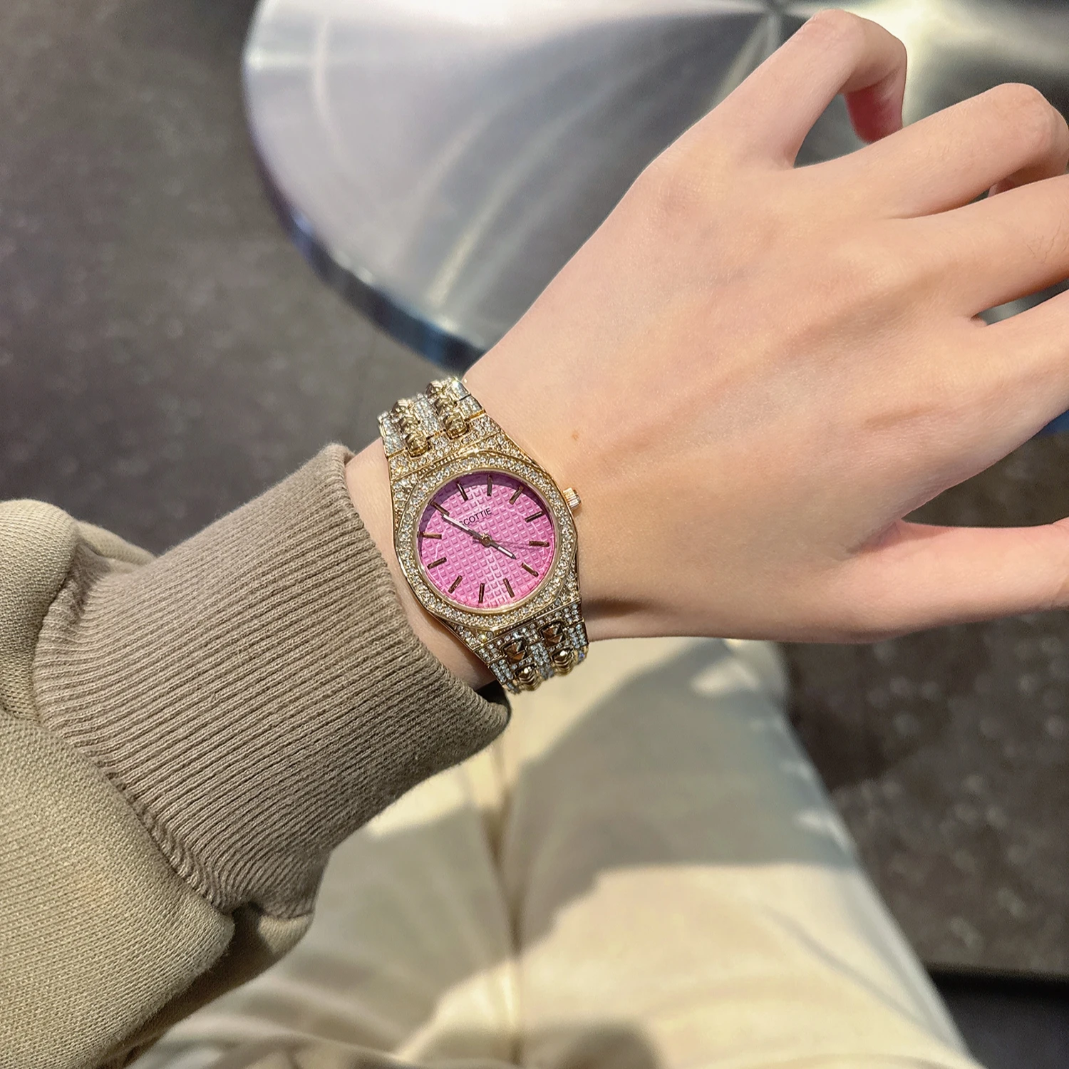 Top Brand New Fashion Women's Quartz Watch Princess Style Full Diamond Luxury Girl's Watch Personality Niche Casual Watch Gift