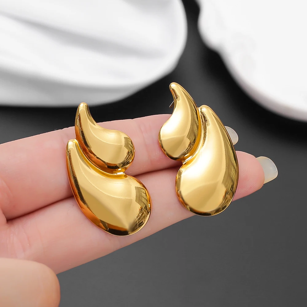 Geometric Water Drop Women's Stainless Steel Earrings Vintage Elegant Gold Color Electroplated Ladies Stud Daily Wear Jewelry