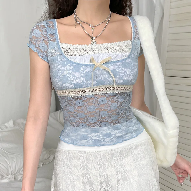 T-shirt Slim Fit da donna con scollo quadrato francese in pizzo rosa impiombato stile ragazza dolce da donna