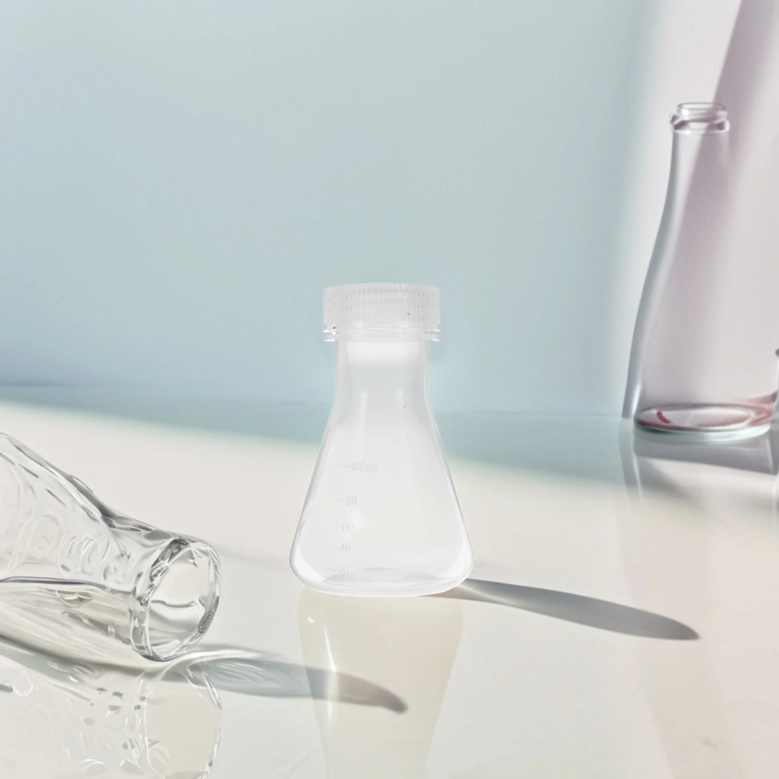 5 個のフラスコ クリアスケール プラスチック製円錐形化学実験用ガラス器具 三角形エルレンマイヤーストッパー