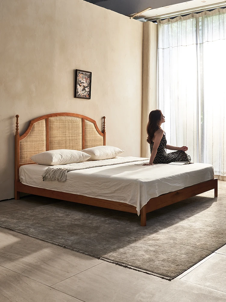 French vintage rattan bed small apartment B&B Nanyang solid bed 1.51.8m main bed ash double bed.