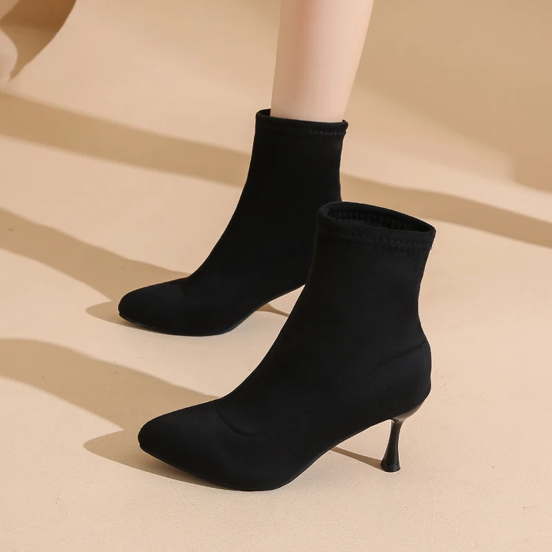 Pointed Toe Fleeces… - image