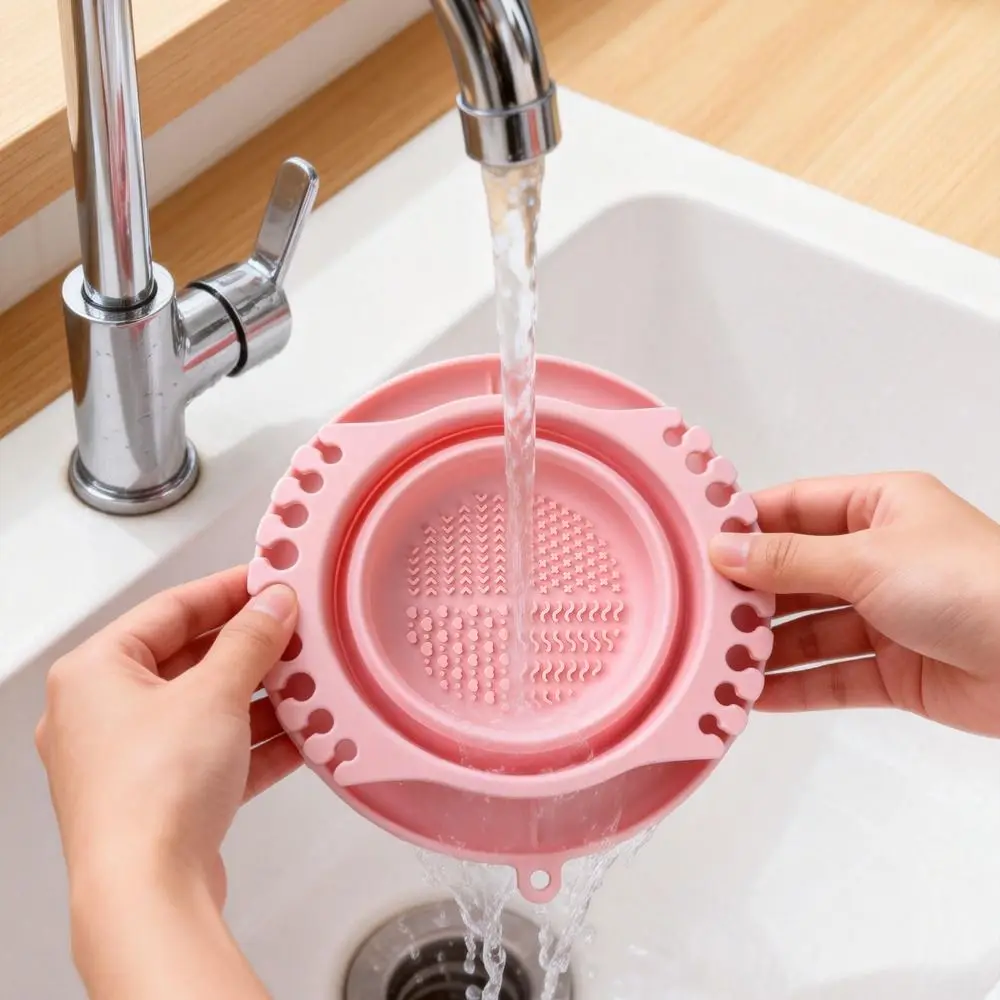 Silicone Material Makeup Brush Cleaning Bowl Dry Cleaning Design Reusable Brush Cleaning Tool Egg Shape Multifunctional view 3
