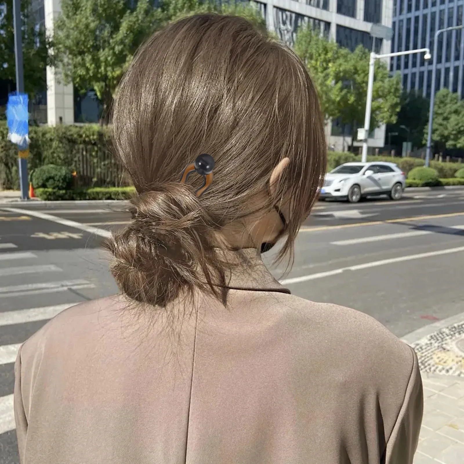 

4Pcs Elegant Hairpins U Shaped Vintage Style with Pearls for Women Chignon and Updo Hairstyles Simple Hair Sticks Fashion