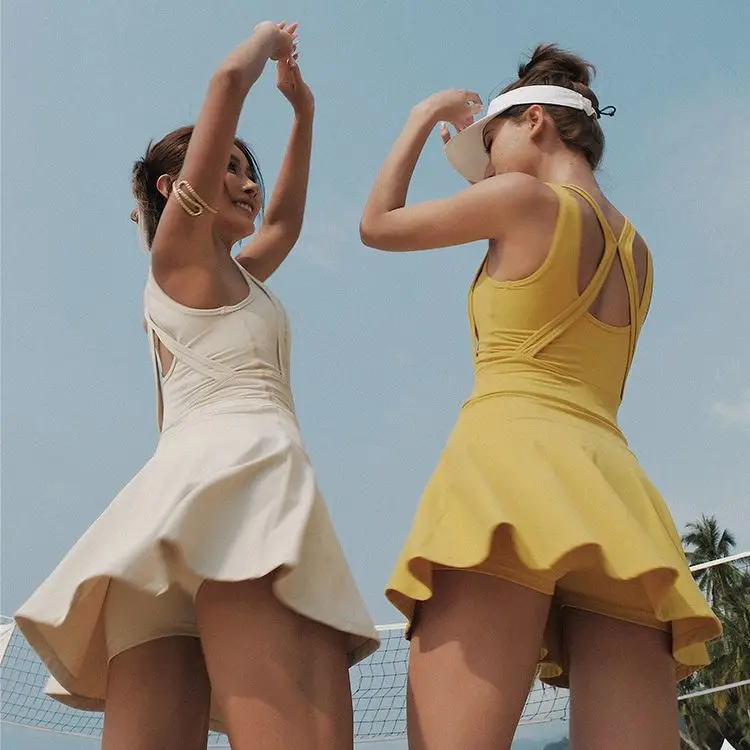 

Женский комплект для йоги: топ без спинки и с открытыми плечами, дышащий, эластичный, быстросохнущий, с шортами, для тенниса, бега и йоги