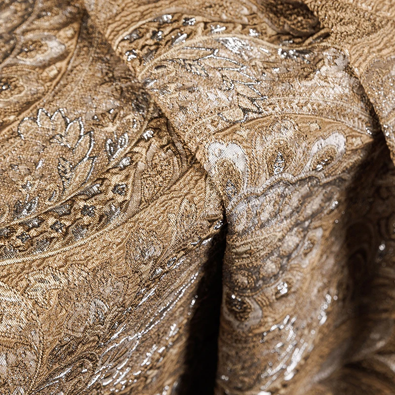 

Retro Palace Style 3D Texture Jacquard Fabric European Resplendent Embossed Recreated Designer Fabric for DIY Clothing