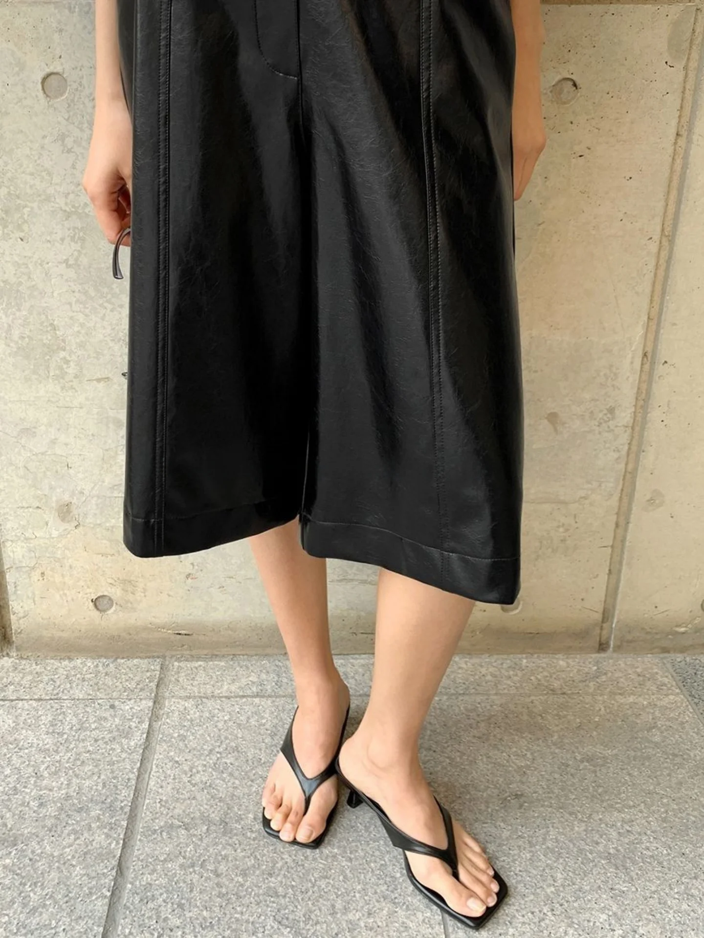 sandalias-minimalistas-inspiradas-en-seul-con-tacon-bajo-comodas-punta-redonda-pantuflas-para-mujer-estilo-coreano-zapat