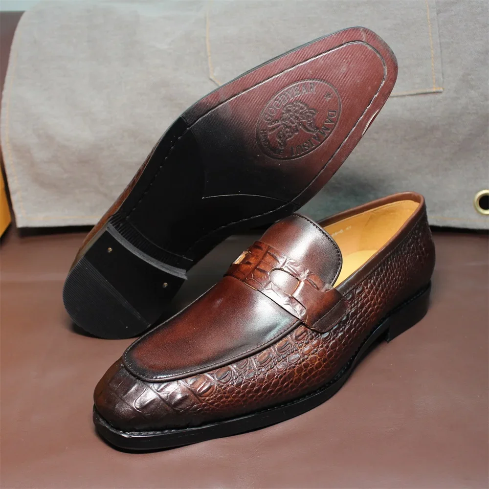 

Classic Men's Cowhide Penny Loafers Casual Office Business Shoes Suitable for Formal Parties And Weddings
