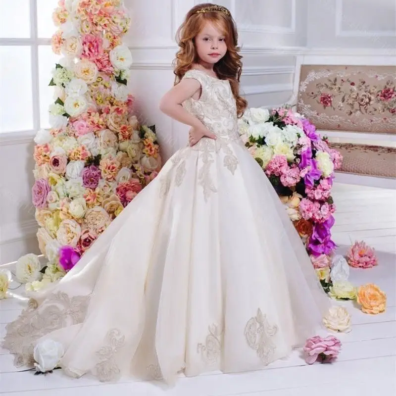 

Floral Lace Flower Girl Dress For Wedding Pageant Ball Gowns Long Train Beautiful Little Kids Formal Party Wear First Communion