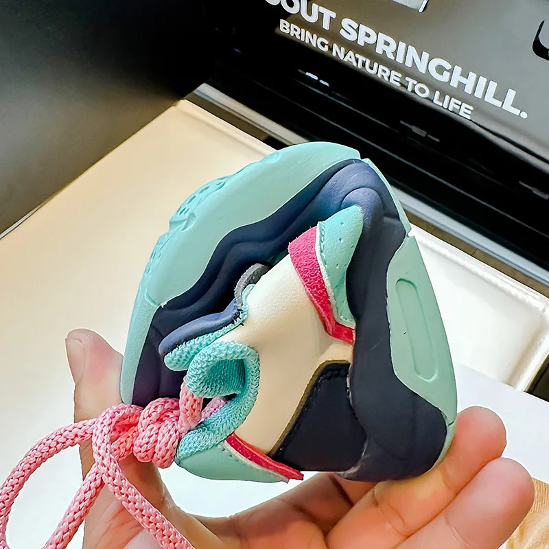 Рисунок 6 - Детская обувь хлеб