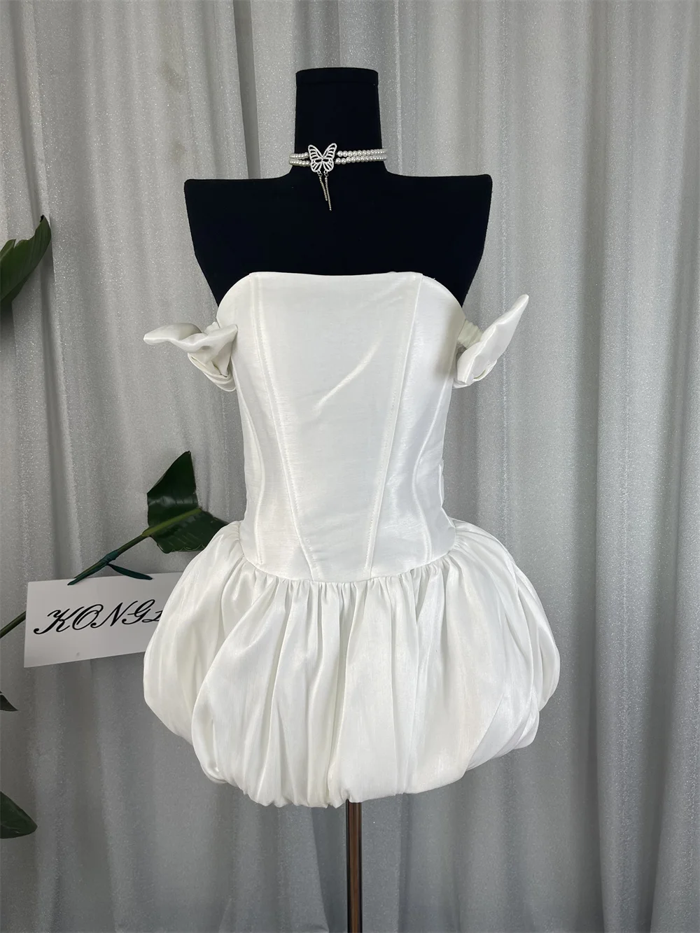 

Women Sexy Off Shoulder Princess Party White Dress Luxury Evening Prom Wedding Cocktail Birthday Outfit Elegant Festival Dresses