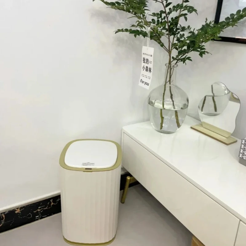 Smart Sensor Trash Can Living Room Kitchen Automatic garbage cube Bathroom Toilet Intelligent Garbage Bin Wastebasket smart dump