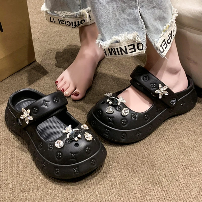 Women Summer Slippers EVA Clogs Sandals Outside Rhinestone Decoration Garden Shoes Non-Slip Slides Flip Flop Fashion Casual Shoe