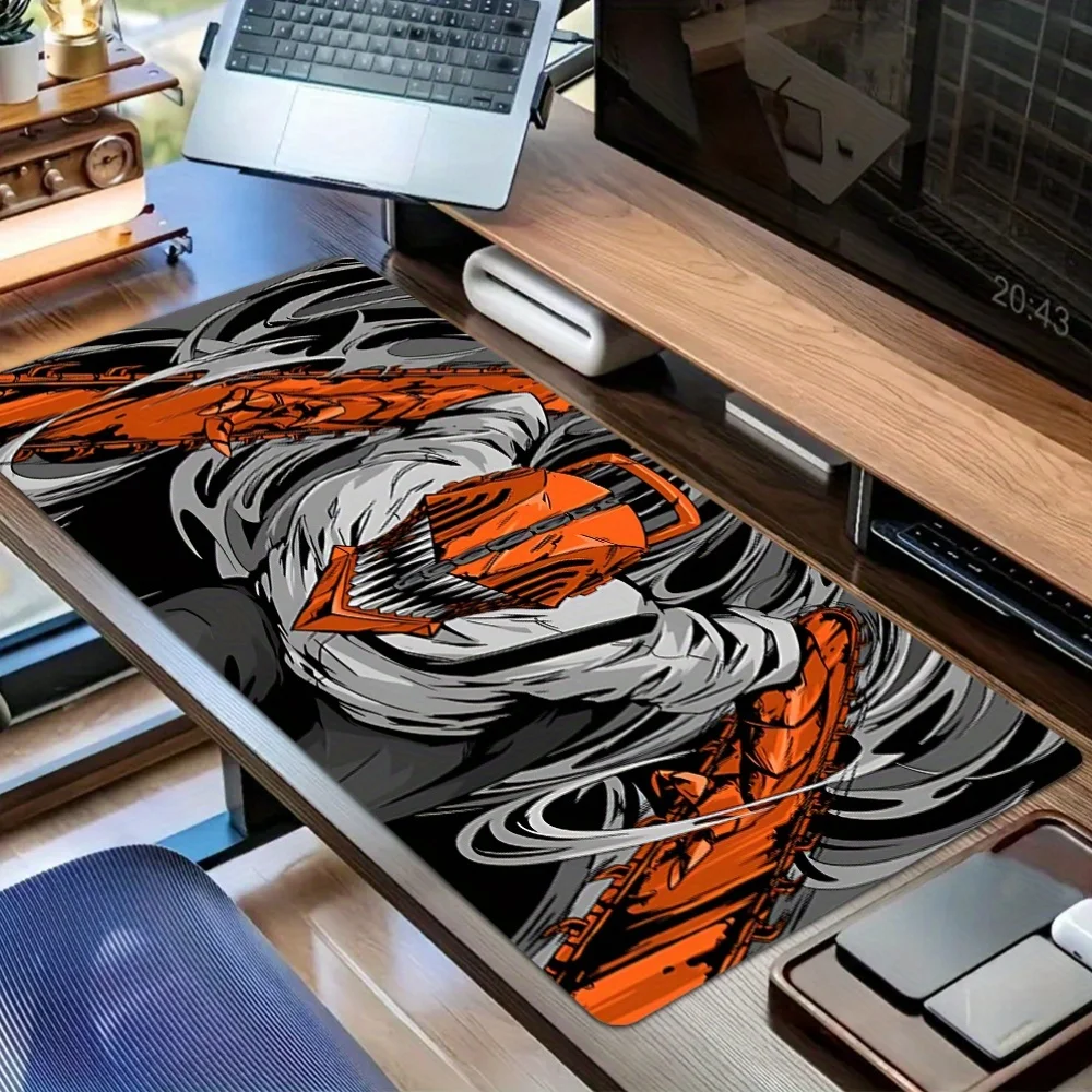 قطعة واحدة من لوحة ماوس الألعاب C-Chainsaws M-Man - قاعدة مطاطية غير قابلة للانزلاق، حصيرة مكتب قابلة للغسل بتصميم برتقالي وأسود نابض بالحياة، أداء #4