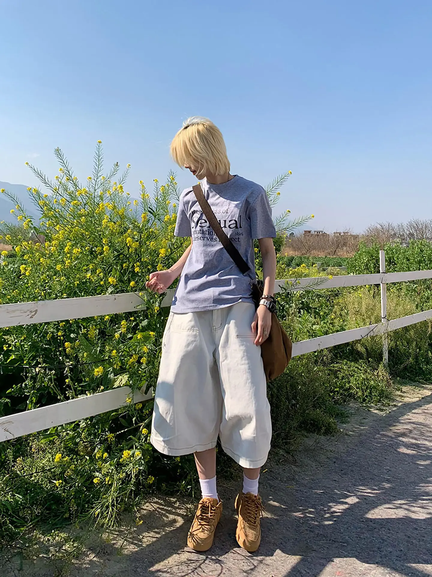 

Retro American Street Washed Simple Style Men's Jeans Loose Workwear Seven-Foot White Denim Pants Casual Spring Season