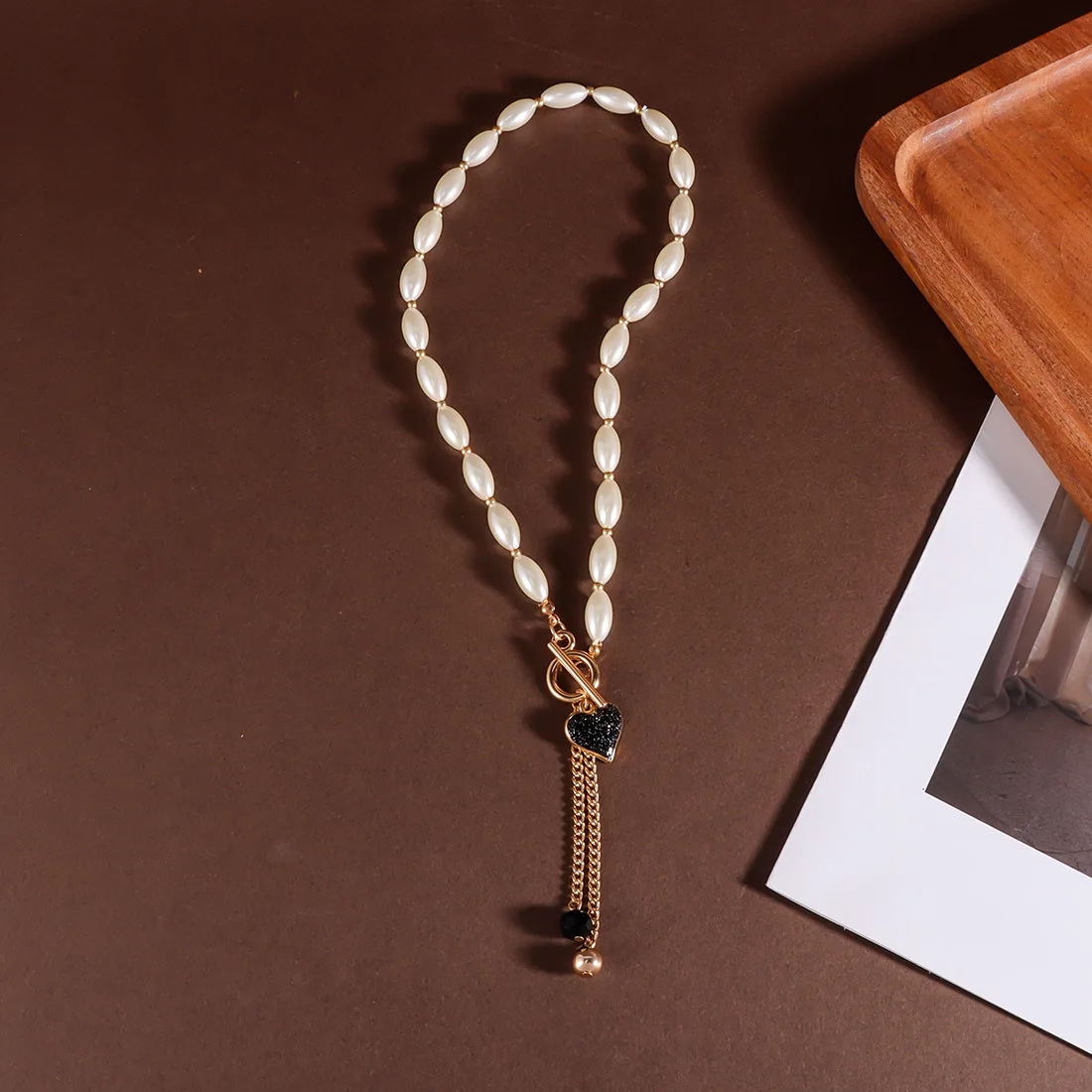 DIY accessories Imitation pearl necklace female retro punk love collarbone chain niche design sense tassel necklace NK26840