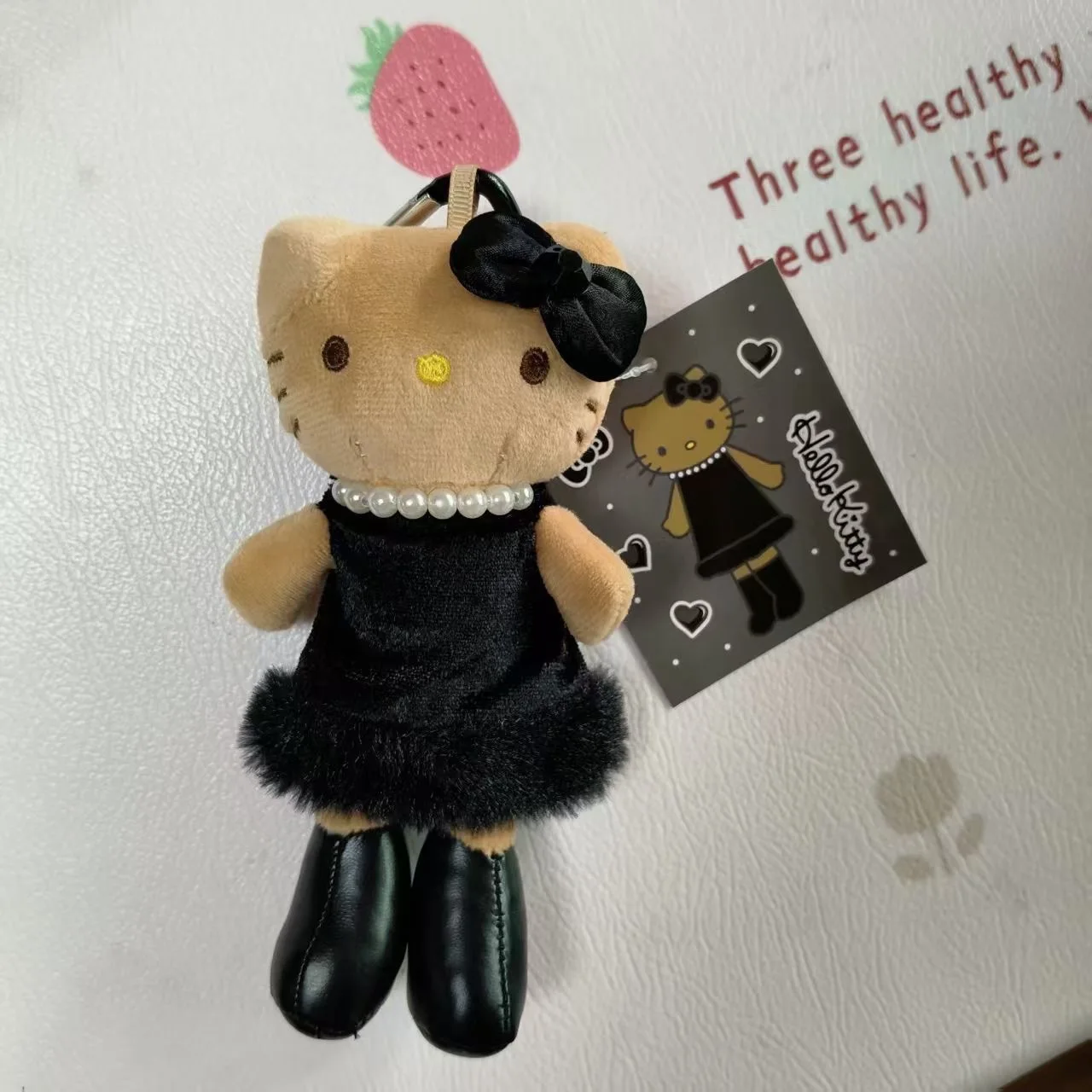 Breloczek pluszowy Sanrio Cartoon Kitty z długimi nogami, 15 cm, zawieszka do kluczy, zabawka, uroczy prezent dla dziewczynek
