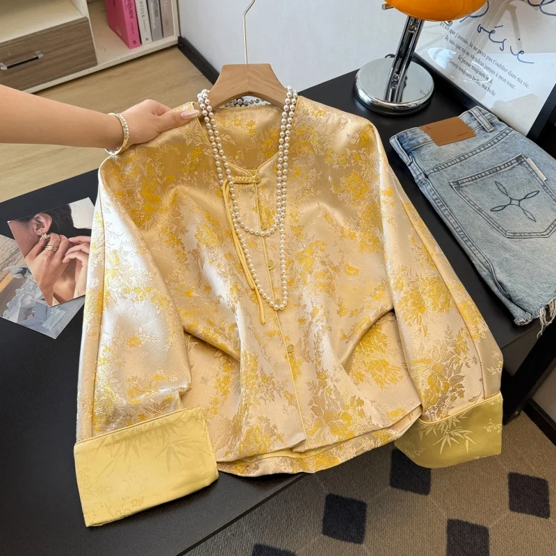 

New Chinese Style Eastern Elegance Small V-Neck Button Satin Heavy Embroidery Cuffed Long Sleeve Improved Hanfu Outerwear
