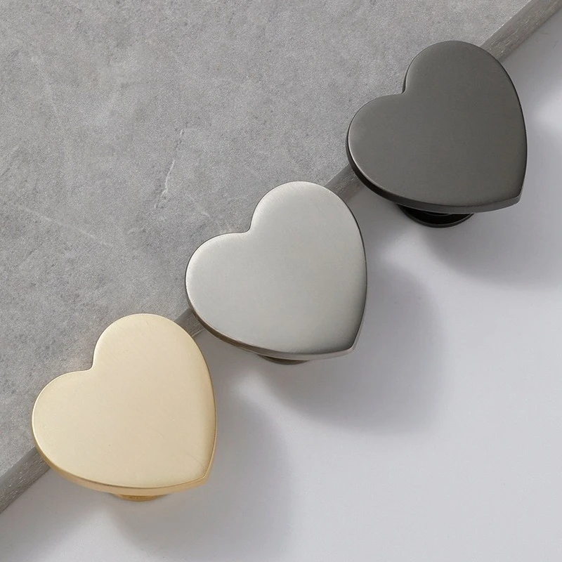 Zinc Alloy Single Hole Small Handle Heart Shape Cabinet Drawer Solid Handle Black Gold Wardrobe Cabinet Door Handle Wholesale