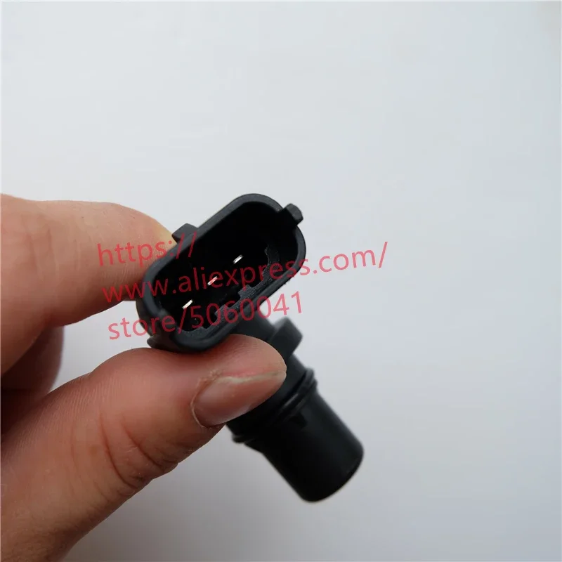 Camshaft position sensor for 2009-2014 old CHANGAN CS35 Lifan  F01R00B018