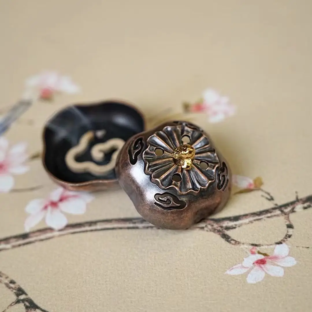

Peanut Shape Incense Burner Mini Antique Bronze Zinc Alloy Coil Incense Holder Desktop Decor for Home Office Good Luck Gift