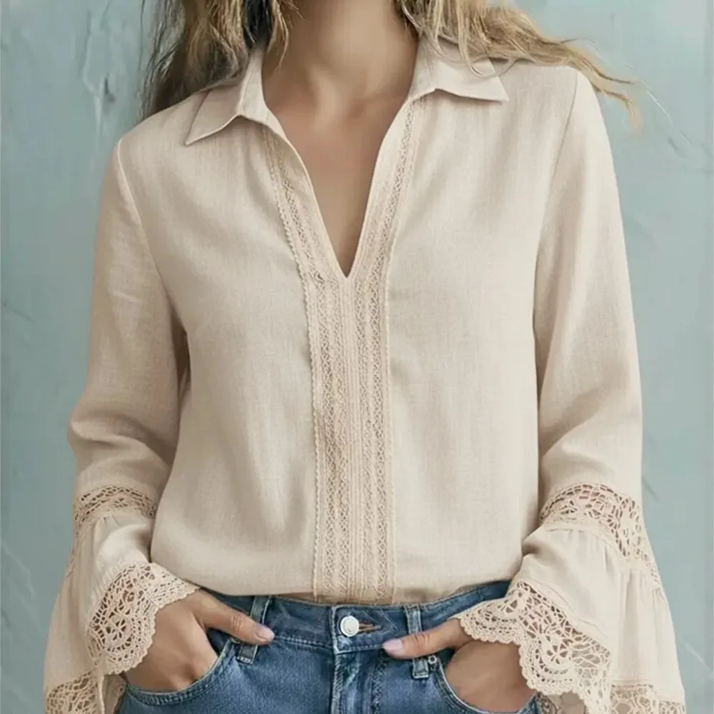 Elegant Lace T-shirt Simple Solid Color Fashionable Loose Spring Autumn Commuting Style Long-sleeved Lace Lapel Pullover Tops