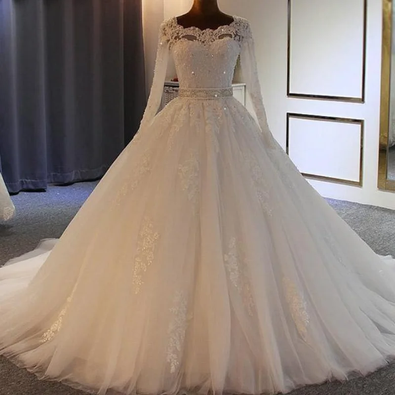 

Custom White Elegant Princess Dress Wedding Sweetheart Collar Long Sleeved Sheer Lace Sequin Belt Decoration Vestido De Novia