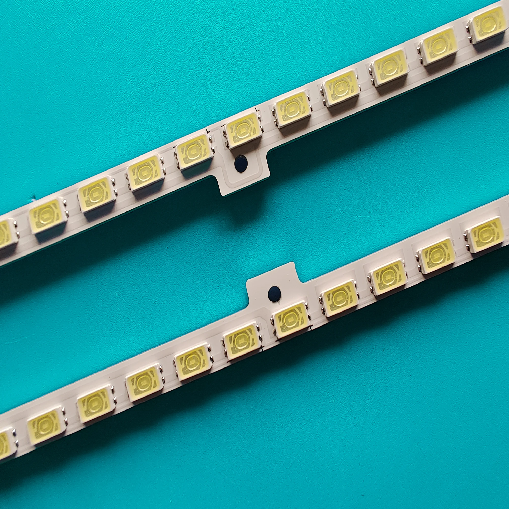 LED Backlight Strips For UE32D5000PW UE32D5500RW UE32D5520RW UE32D6100SW UE32D6510WS UE32D6530W 2011SVS32_456K_H1_1CH_PV_LEFT44