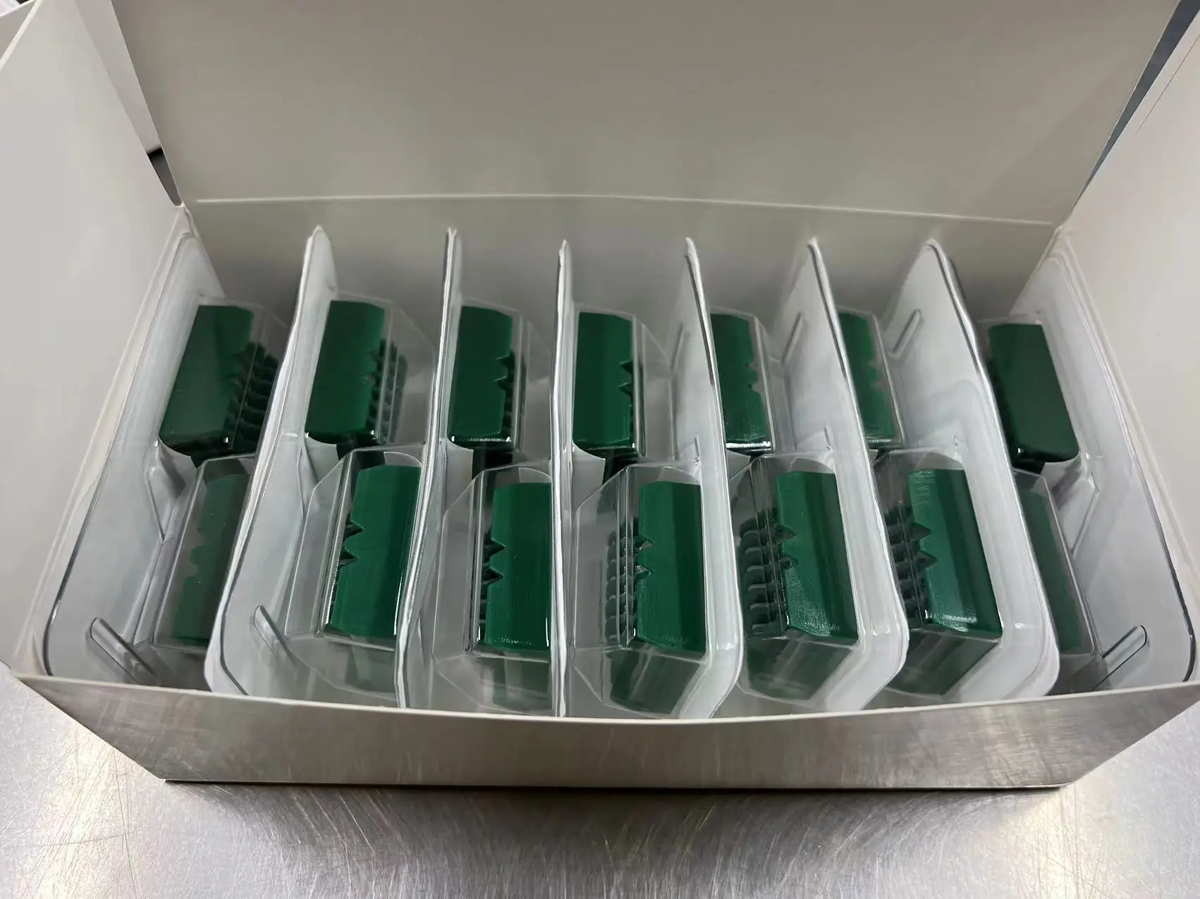 hemolok de polimero monouso y ligadura de titanio tipos de clips quirrgicos, Hemoclip, clip in plastica, it 300 clip