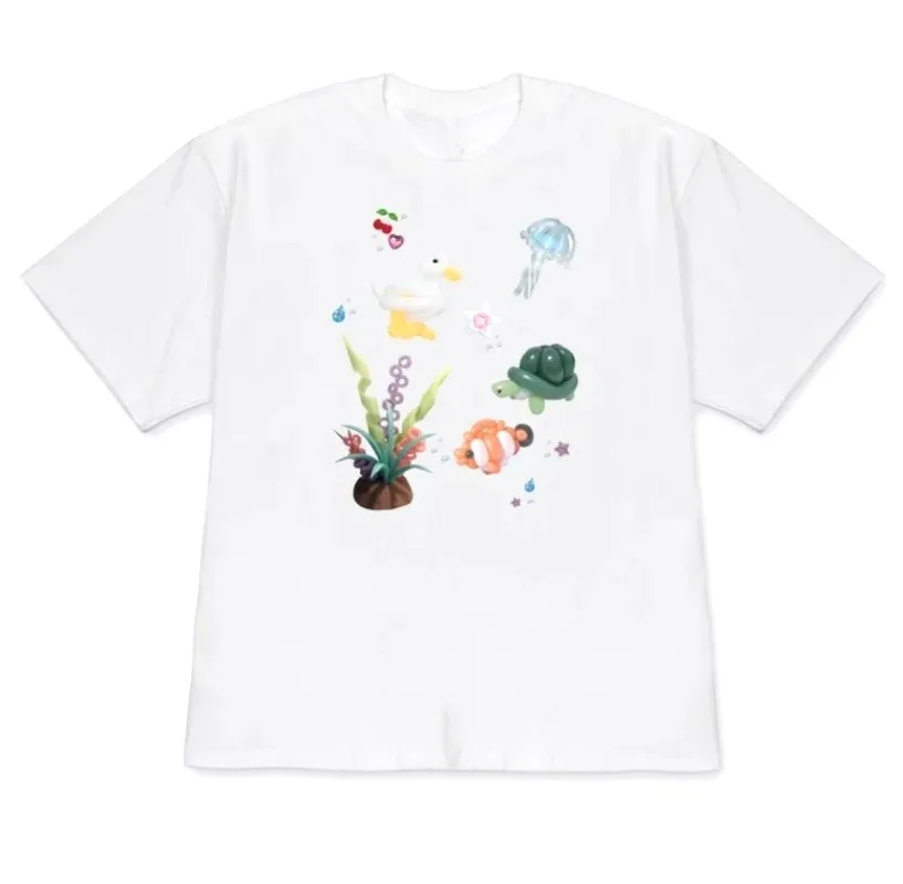 Women's Cutecore Animal Balloon Graphic T-Shirt Stylish and Versatile Kawaii Sea Creature Clothes with Many Korean Reviews Able
