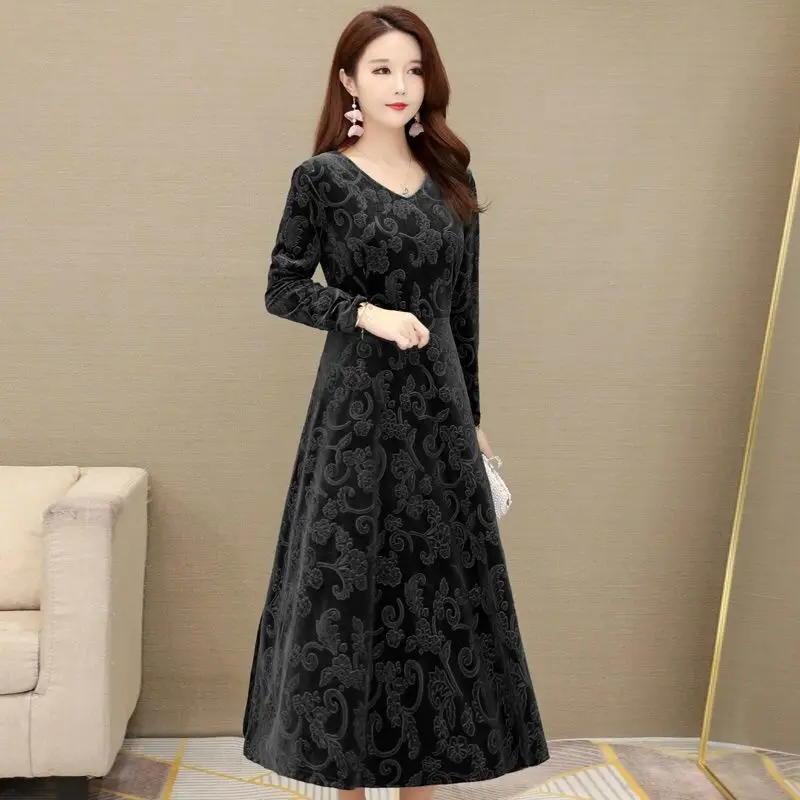 2023 New Spring and Autumn Over Knee Dress Flocked V-neck Long Sleeve Mid Length Women's Golden Velvet Office Lady A-line Dress