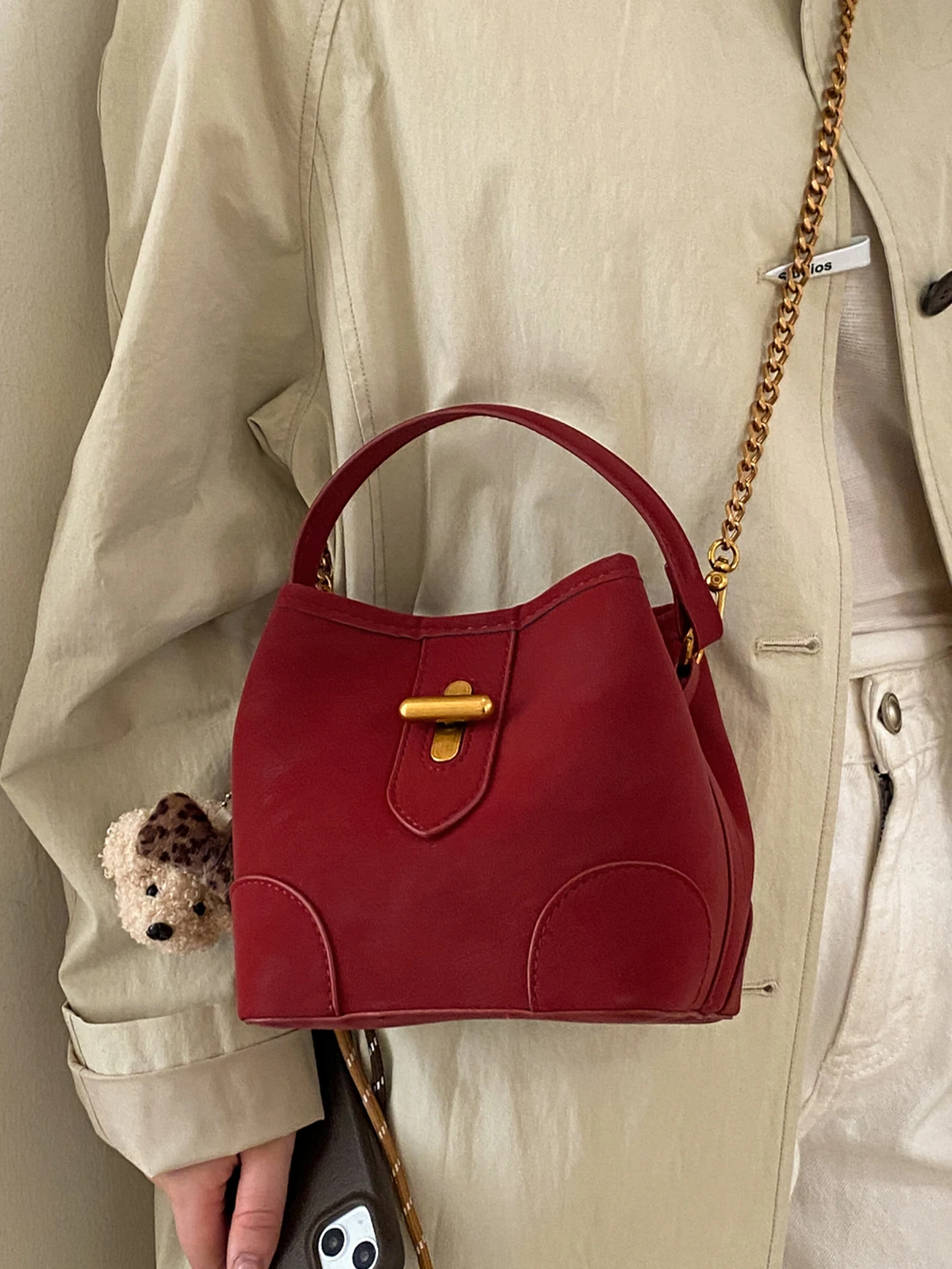 

Red Fashionable Bucket Bag Women's Handbag Shoulder Crossbody Bag High-End Sensation Elegant Style Single Shoulder Bag