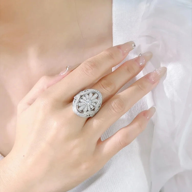 Medieval Style Retro Daisy Ring with High-end Lace Design Imported High Carbon Diamond  Hollow Ball Edge Women's Ring