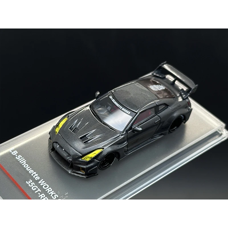 CM In Stock 1:64 LBWK GTR R35 Super Silhouette 35GT-RR Full Carbon Black Diecast Diorama Car Model Collection Miniature Toy