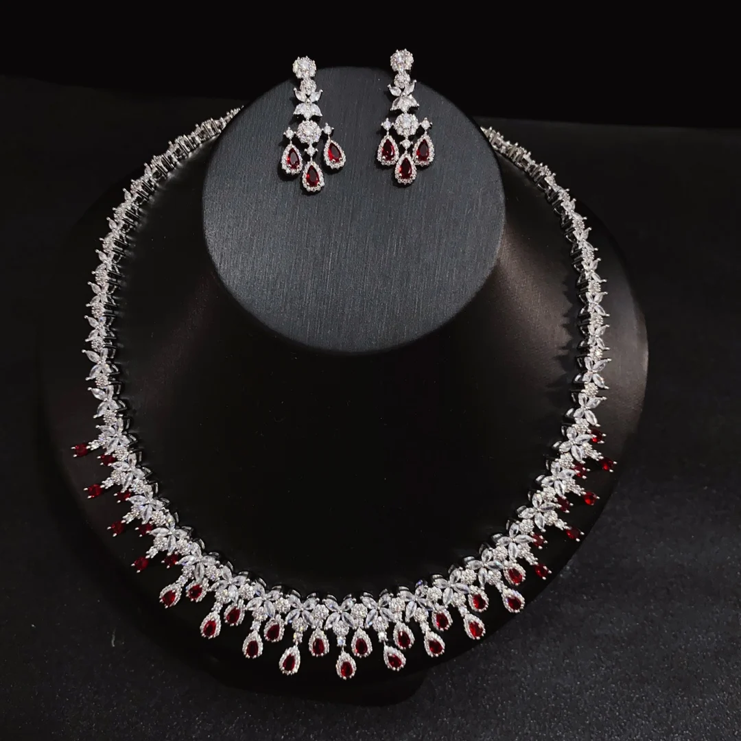 

Luxury Tear Drop Zircon Necklace Earring Two-Piece Set Woman Jewelry Set High-Quality Dress Banquet Accessories N