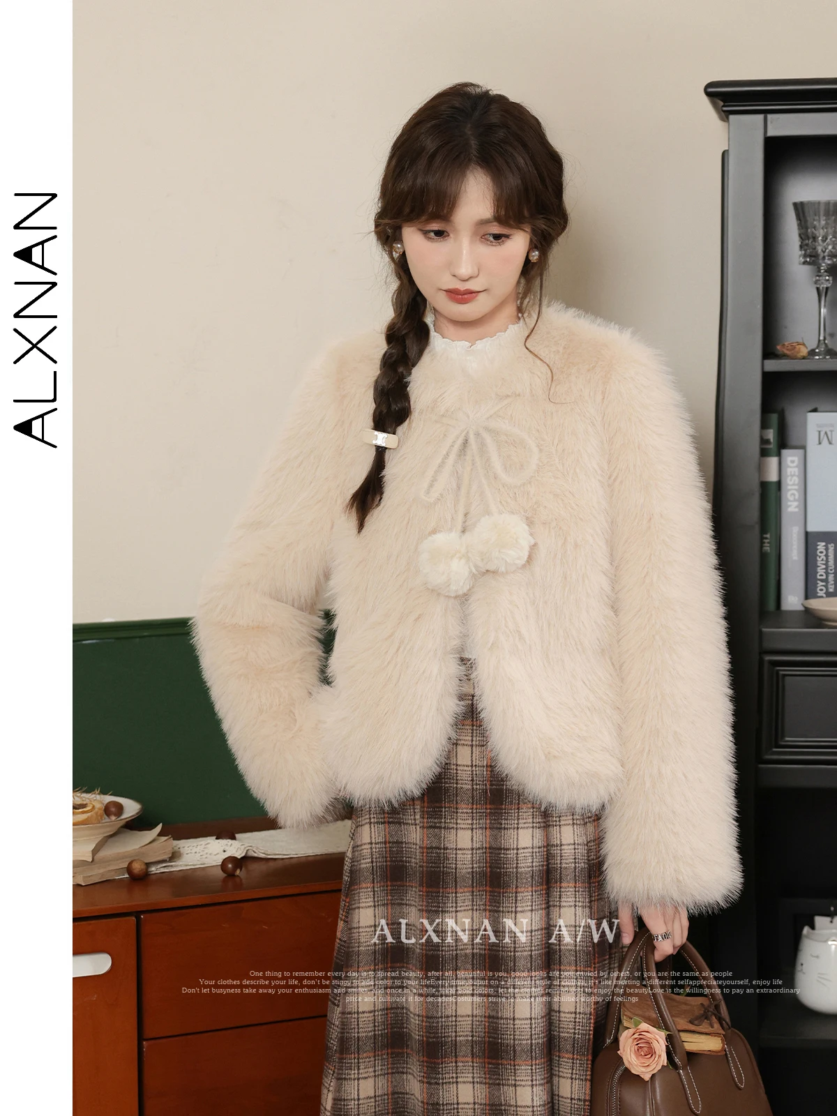 

ALXNAN Women French Style Baggy Faux Fur Coat 2024 Autumn Winter Fashion Round Neck Thick Warm Outerwear Female L330115