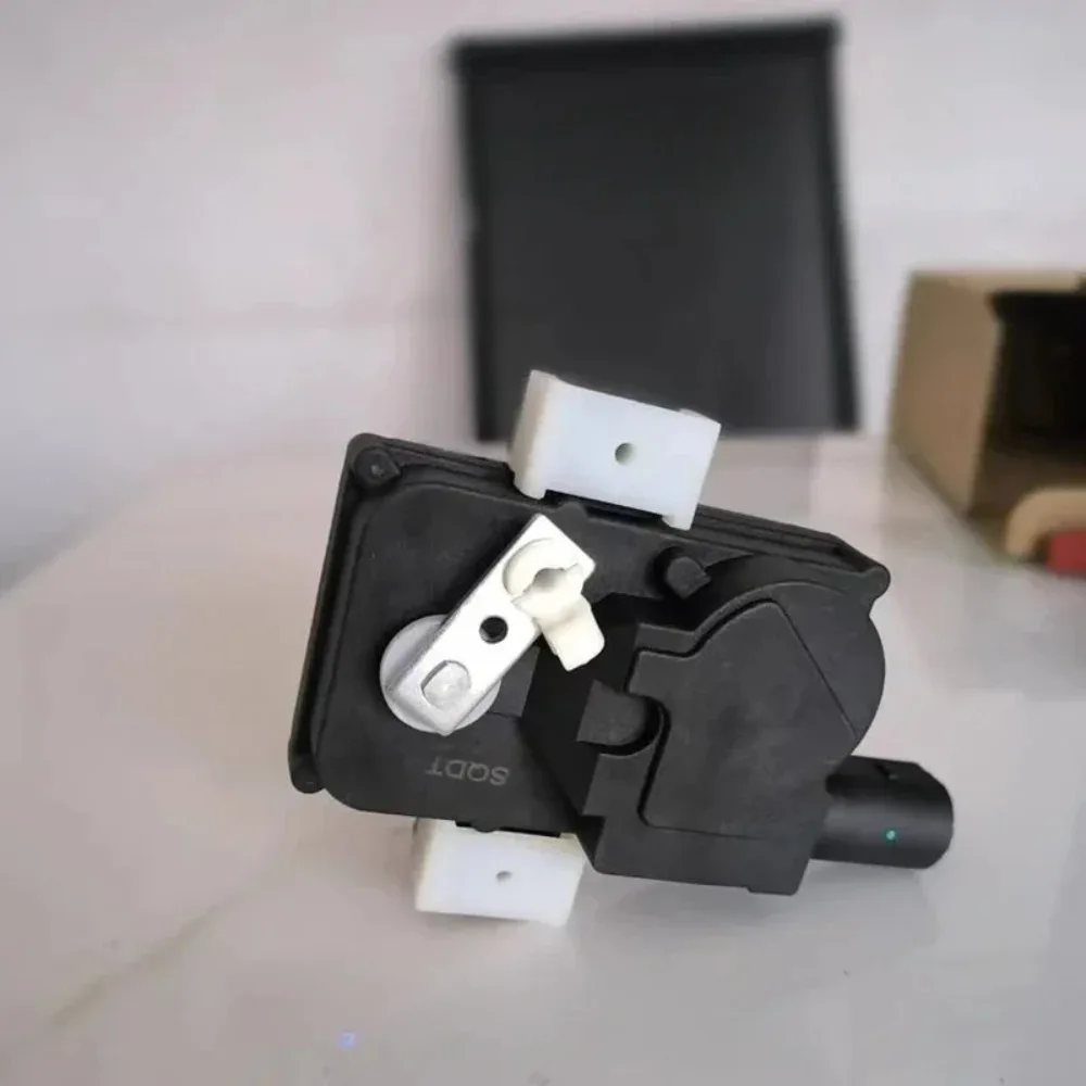 

C00027675 Мотор блока замка двери, подходит для Maxus V80, левая/правая/центральная дверь