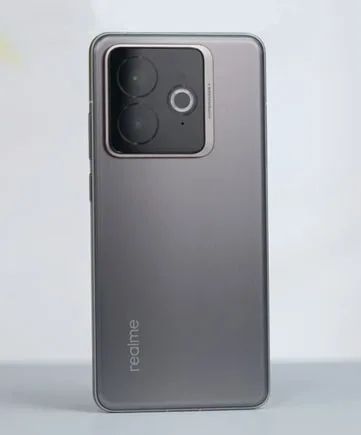 Рисунок 3 - Китайская версия Realme GT 7 Pro