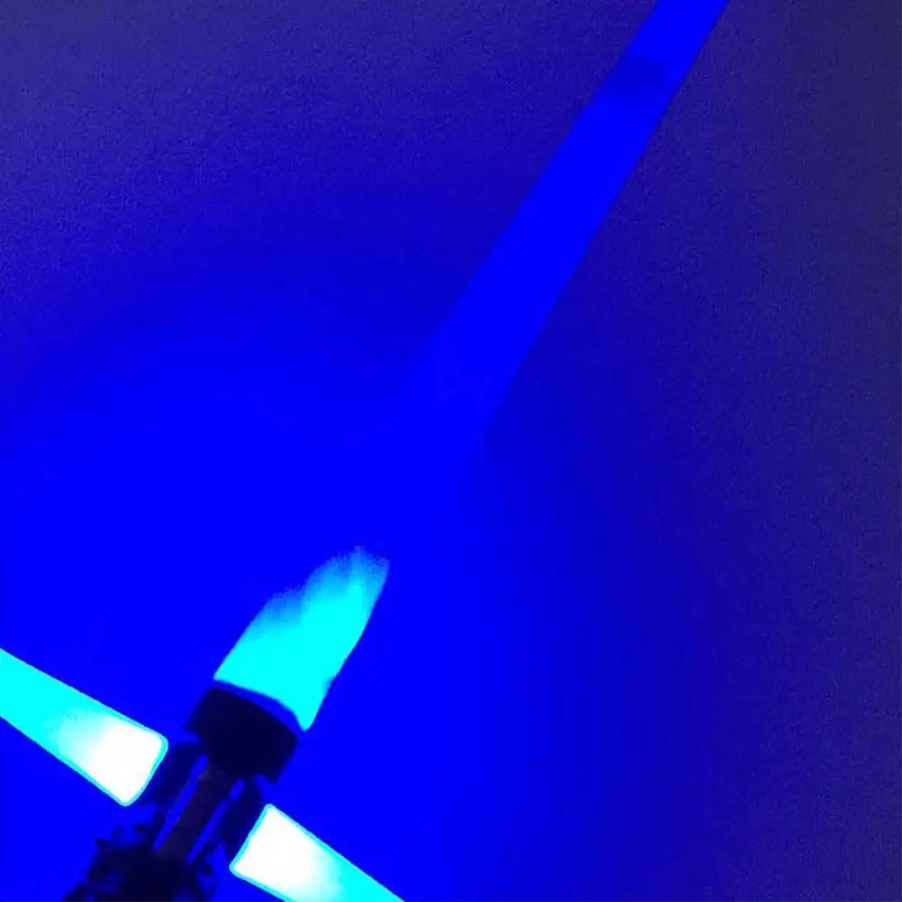 แสงเสียง Cross Scalable ดาบเลเซอร์คอสเพลย์ของเล่น Lightsaber เสียงดาบของเล่น Lightsaber เปลี่ยนเสียง LED Light Saber