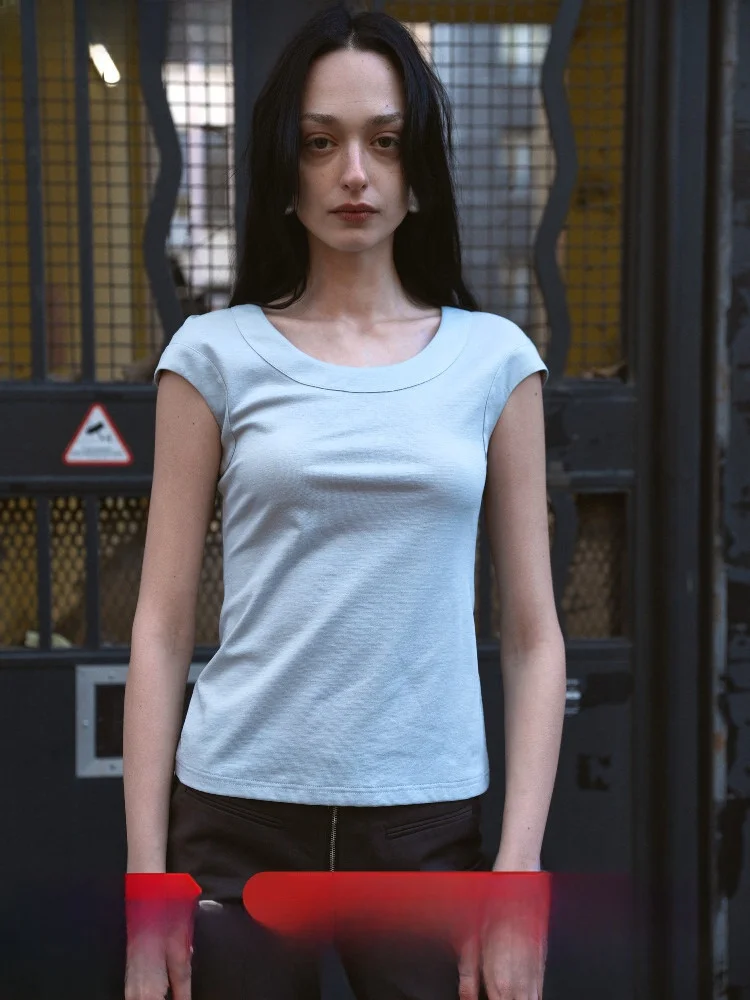 

Футболка PRED Slim Fit из смешанных волокон: шелк, ацетат, светло-голубая, для повседневной носки...