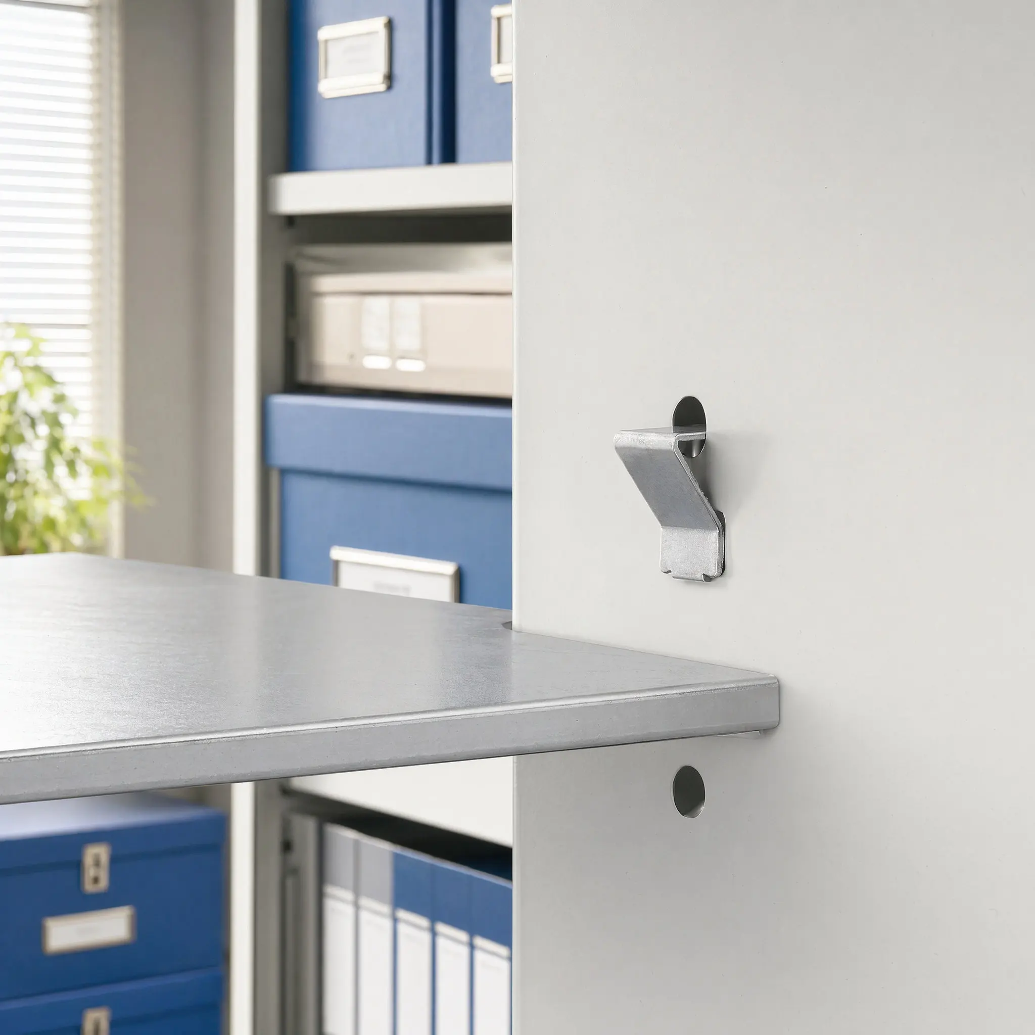 12Pcs Sturdy Metal Cabinet Shelf Support Clips Strong Structure Easy Install for File Cabinet Bookcase Kitchen Shelving Use