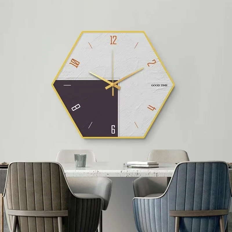 

Restaurant dining room decoration clock wall clock living room sofa background wall high-end light luxury wall clock W30xH35CM