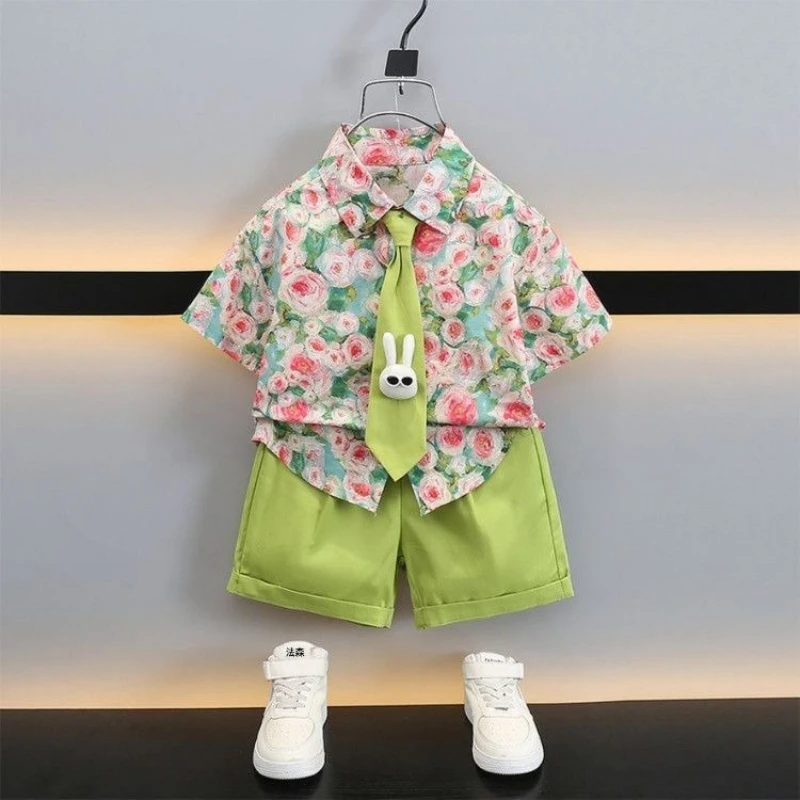 2015 الصبي الملابس مجموعة تي شيرت + السراويل الاطفال الصبي الصيف الأزهار الملابس مجموعة لطيف الكرتون بيبي بوي الزي مجموعة طفل تي شيرت السراويل