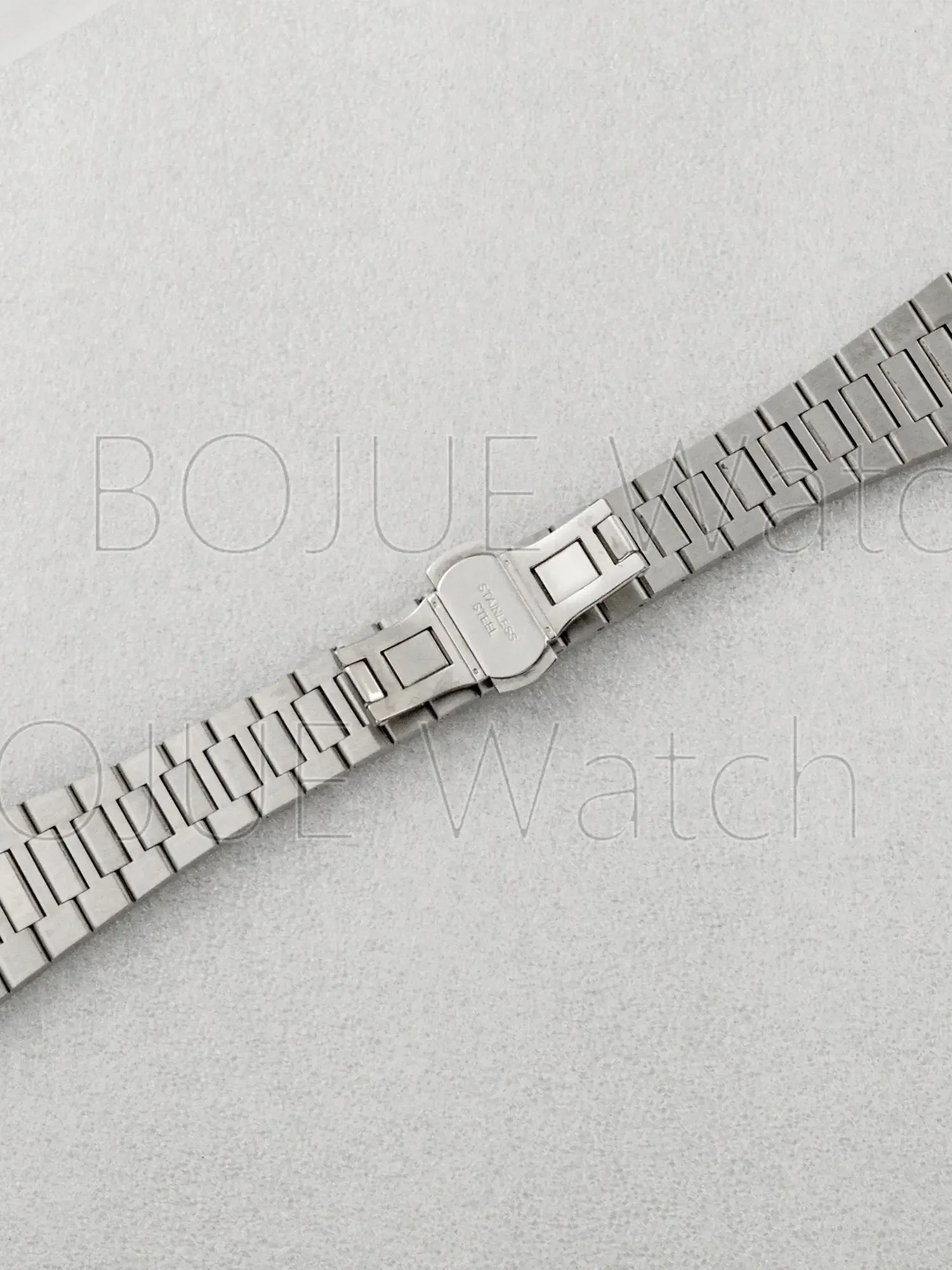 Silver Solid stainless Steel Watch Strap with Butterfly Buckle for Nautilus NH35 NH36 Automatic Mechanical  Movement