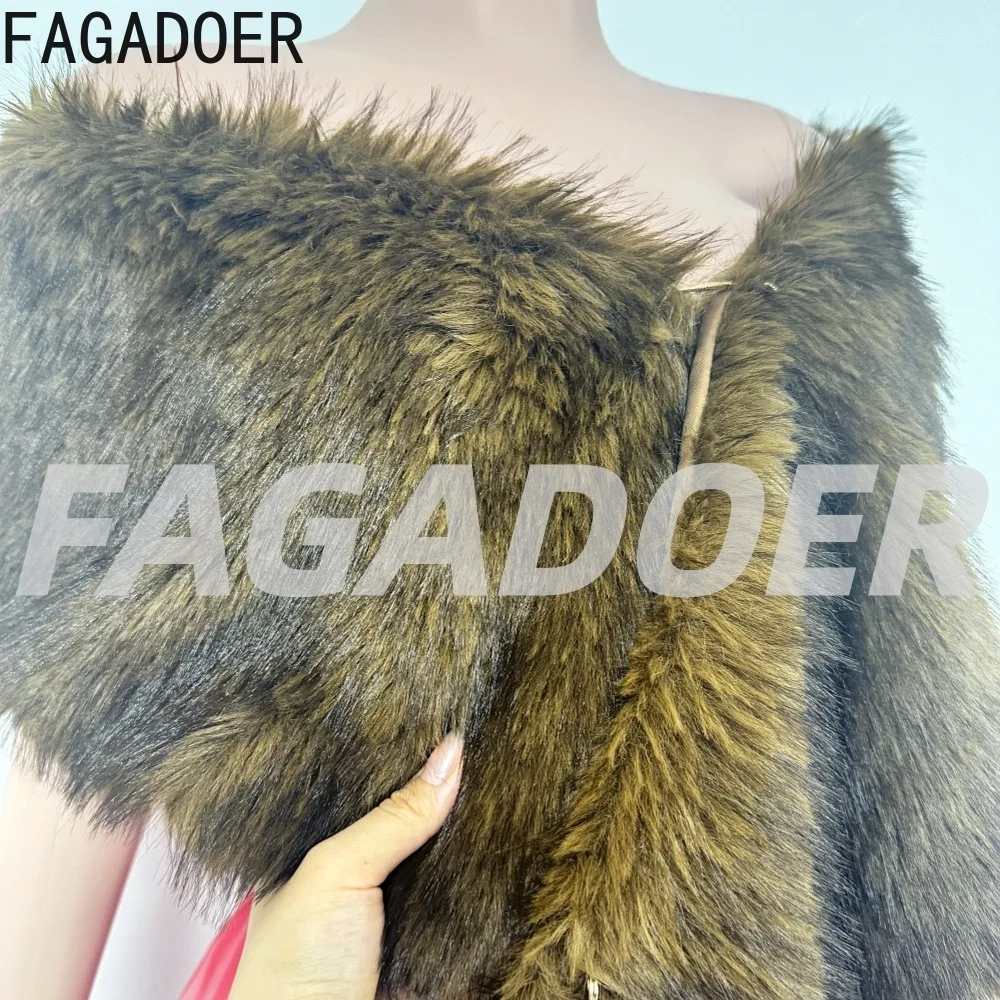 FAGADOER Winter sexy bont patchwork vrouw 2-delige set outfit off showlder onregelmatige crop top + leren rok vrouwelijke streetwear