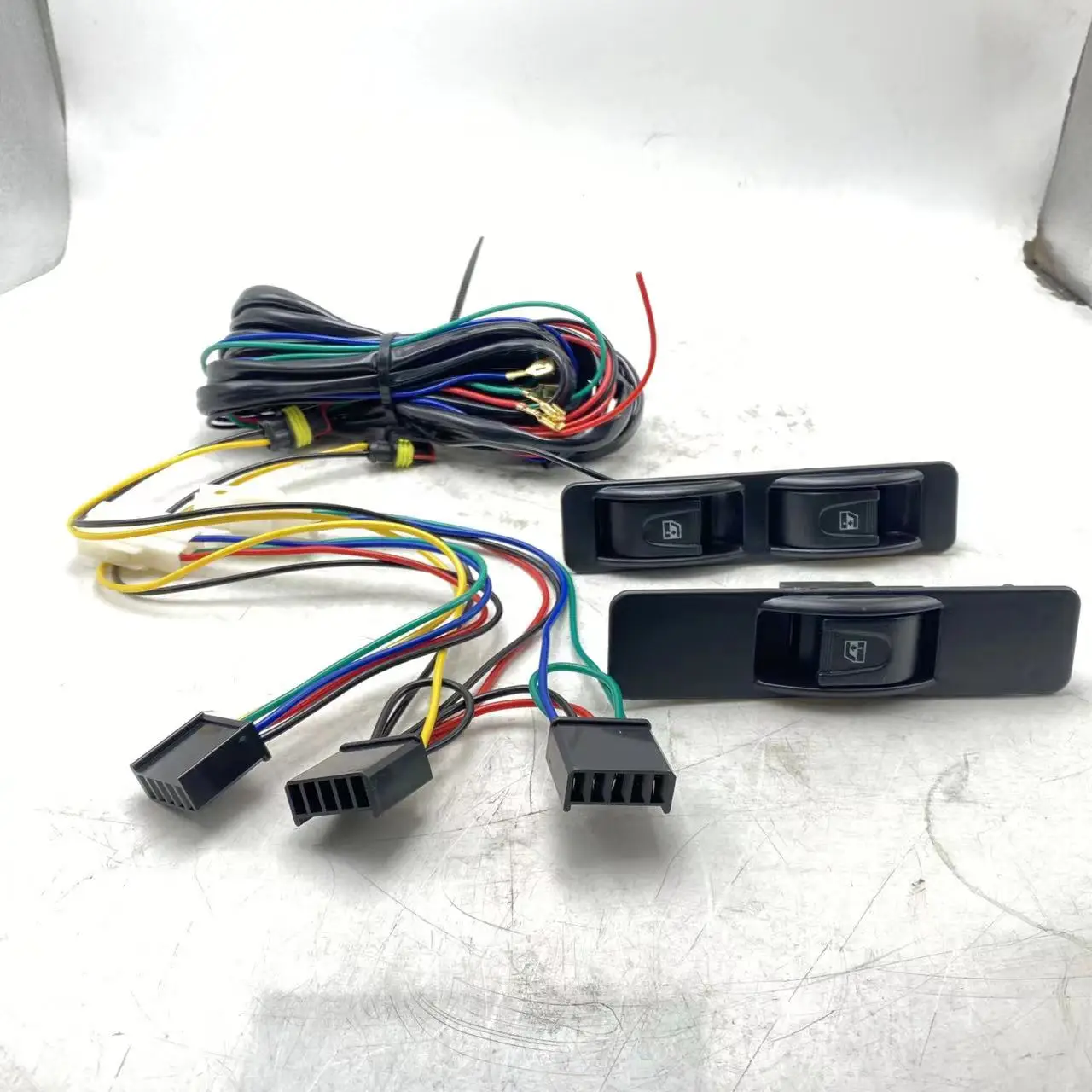 Switch And Harness For SIONTRUK HOWO Heavy Truck 336 380 340 SHACMAN Manual Modification Electric Window Glass Shaker 5