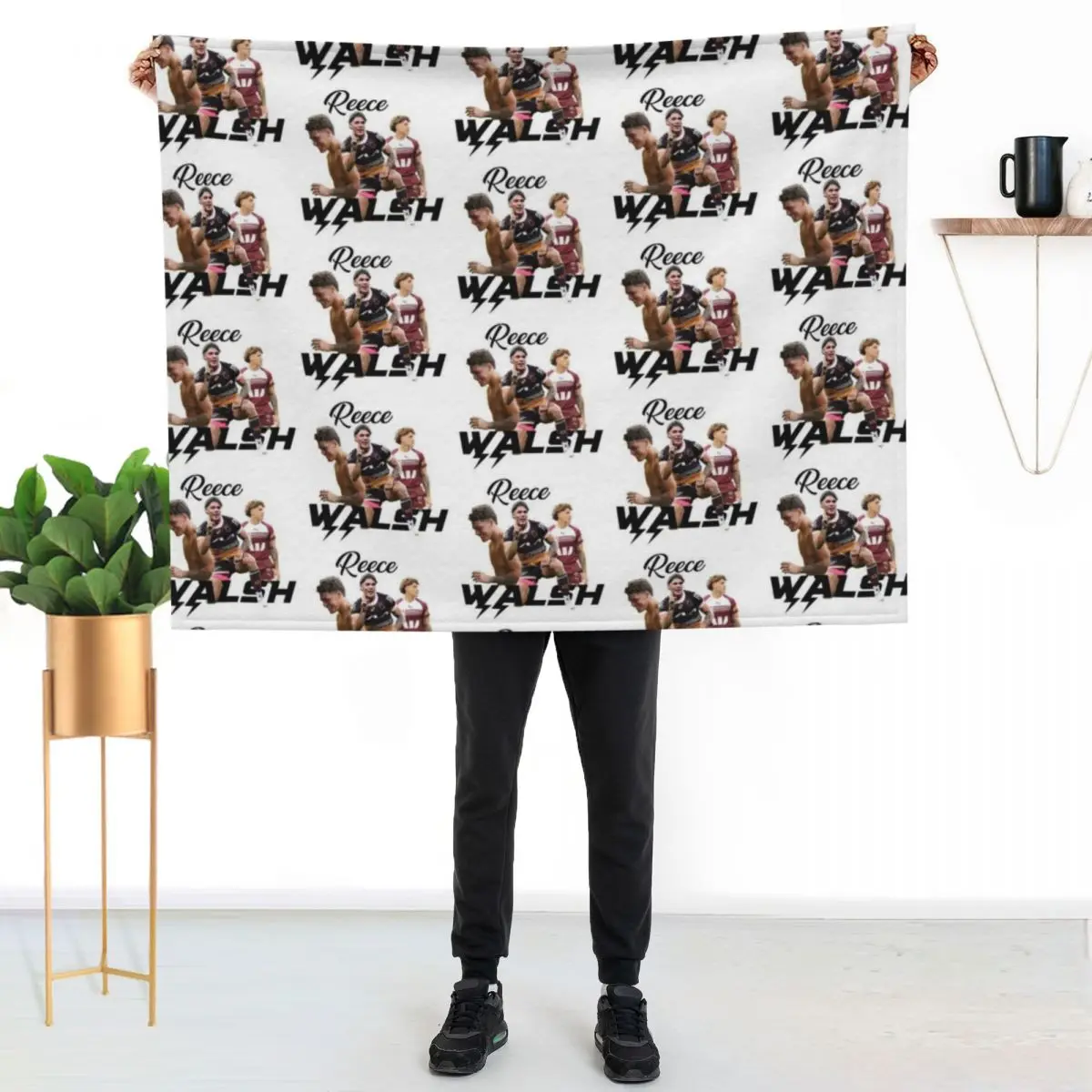 Reece Walsh Throw Blanket Plush Plaid on the sofa sofa bed Fashion Sofas Luxury Brand Luxury Thicken Blankets