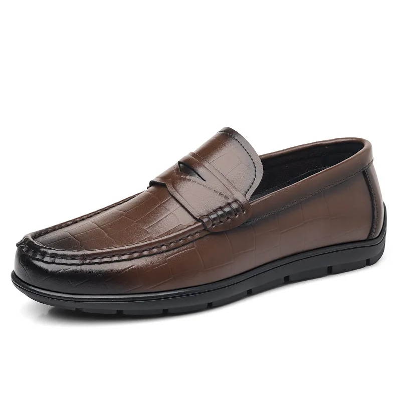 

Осенние новые дизайнерские лоферы для мужчин, однотонная деловая повседневная обувь на мягкой подошве, мужская модная корейская кожаная обувь для мужчин