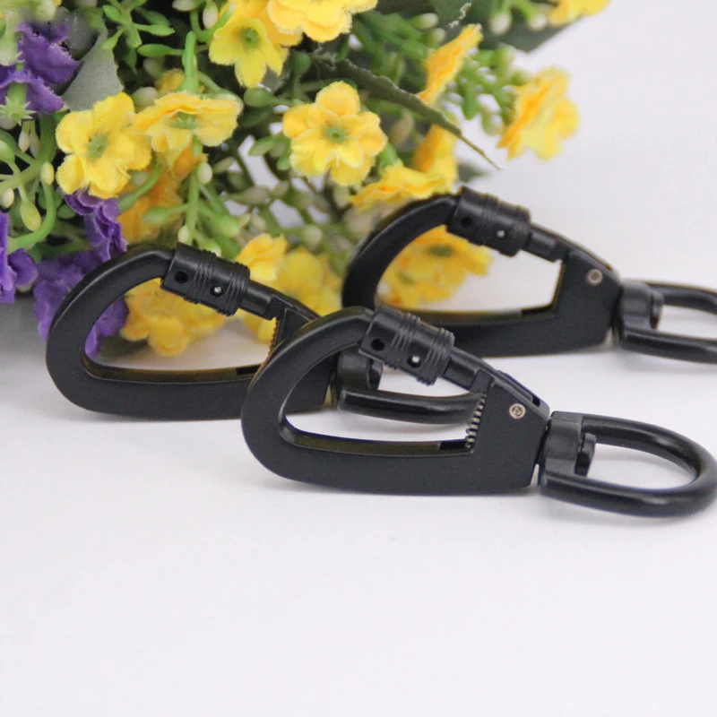 Multifunctional D-type Buckle Auto Locking Carabiner With Swivel Rotating Ring For Outdoor Keychain Pet Leash Hook