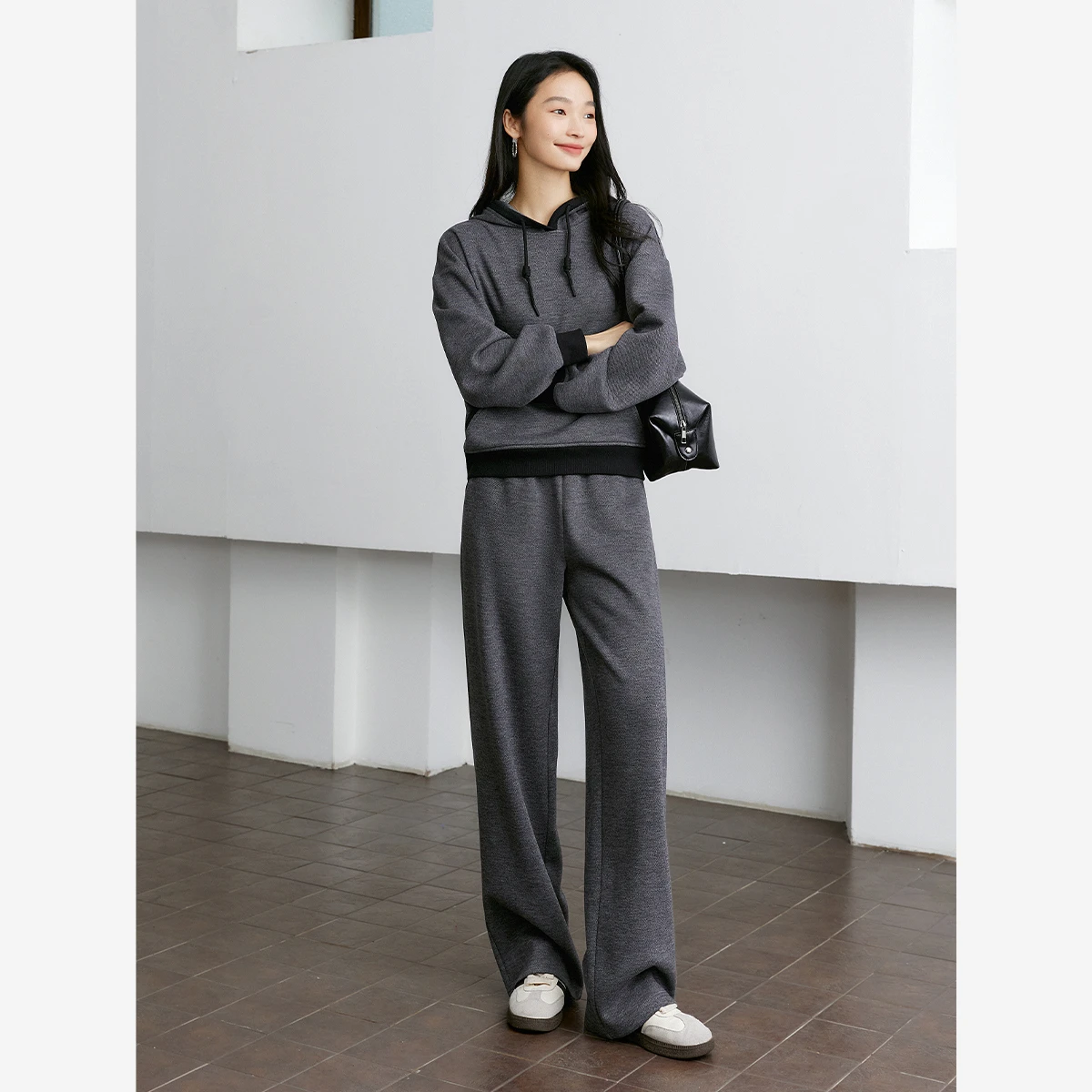

VIMLY Pant Suits for Woman Casual Knit Contrast Color Hooded Draw String Tops Long Pants Winter 2025 Sportswear Two Piece M9019